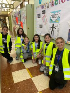 Niños y niñas del Colegio Garvayo Dinelli de Motril